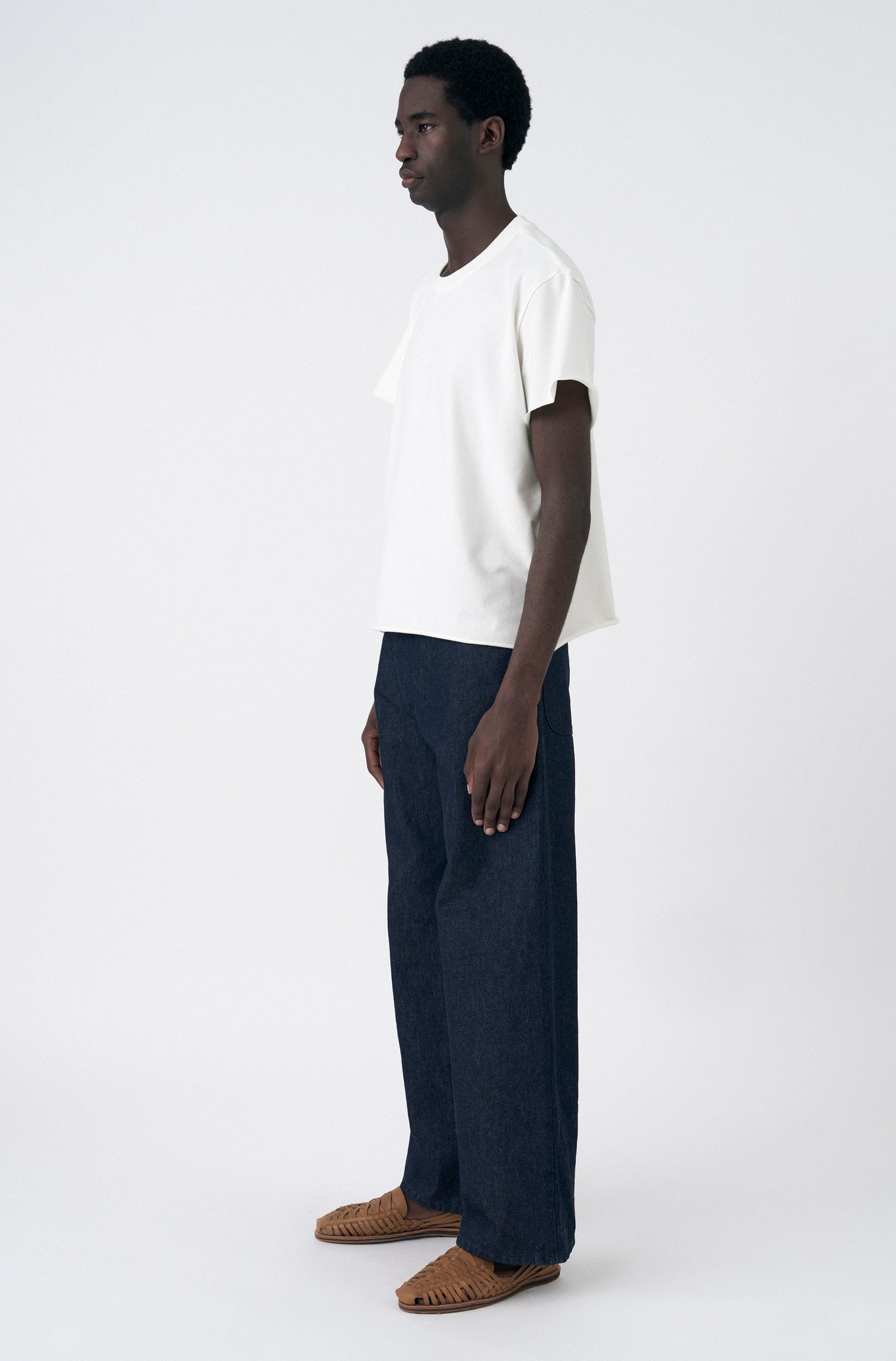 Camiseta Boxy Regular Corte a Fio Off-White