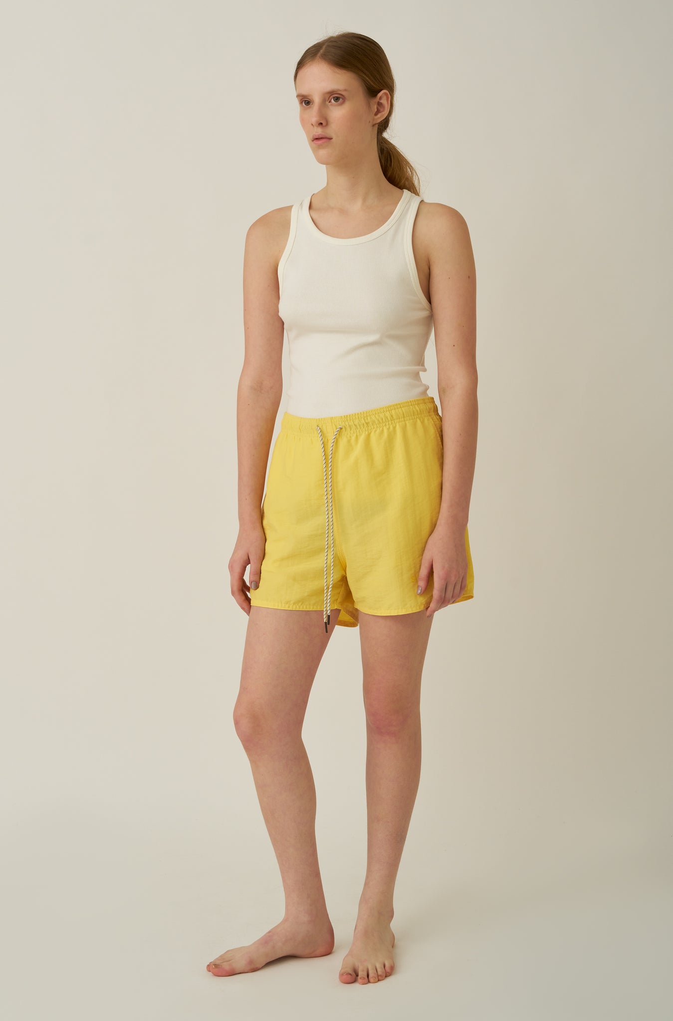 CAMPER  SHORTS AMARELO