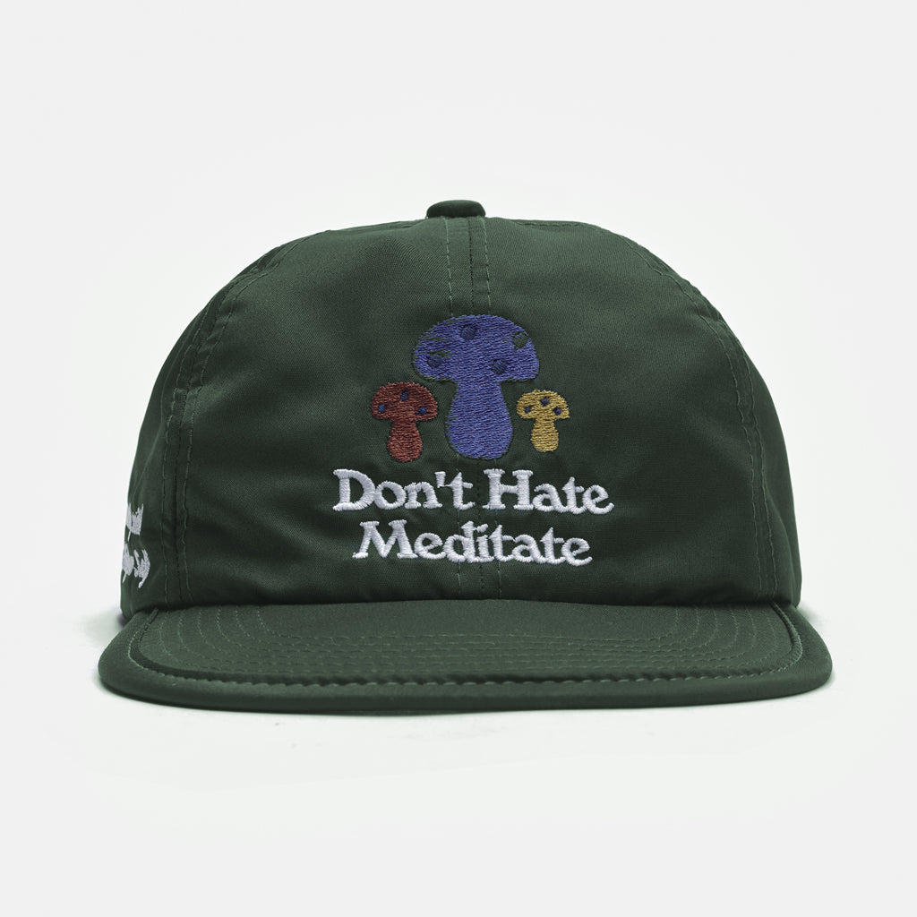 Don't Hate Meditate Verde Sob Demanda